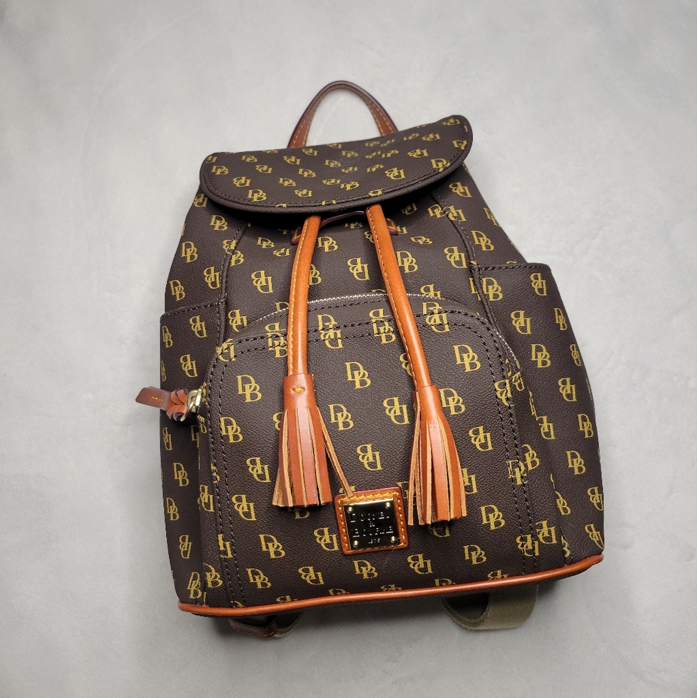 Dooney and Bourke Medium Murphy Backpack